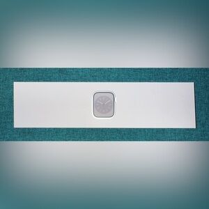 Apple Watch Series 8 Box Only Silver Stainless Steel Case (41mm) Original Nice